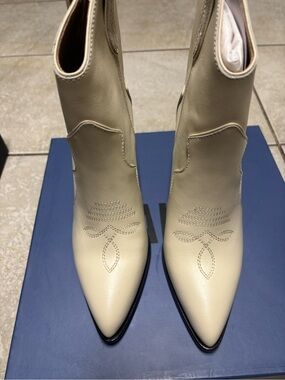 PAIGE Cream Pointed-Toe Western Ankle Boots